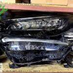 HONDA HRV MERCEKLİ SAĞ FAR ORJİNAL ÇIKMA HATASIZ