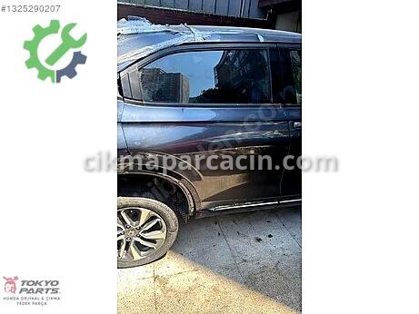 Honda HR-V Sağ Arka Kapı çıkma parça