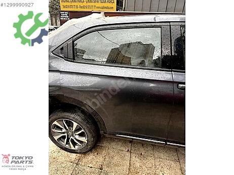 Honda HR-V Sağ Arka Kapı çıkma parça