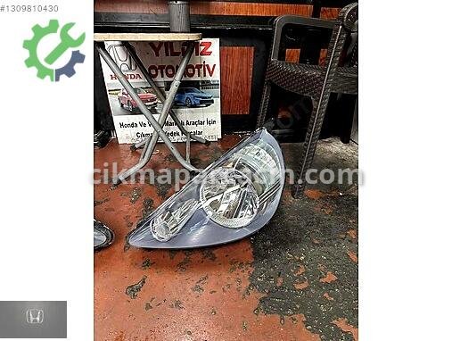 Honda Jazz Sağ Ön Far çıkma parça