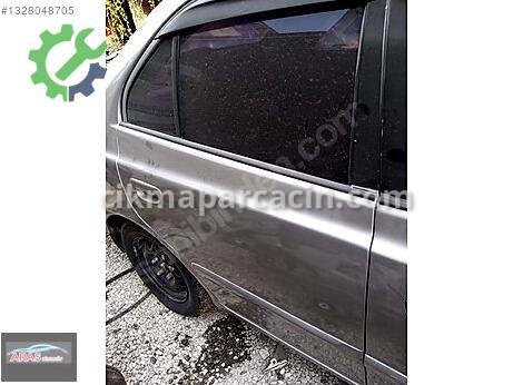 Hyundai Accent Sağ Arka Kapı çıkma parça
