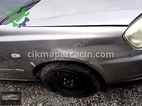 Hyundai Accent Sağ Ön Çamurluk çıkma parça