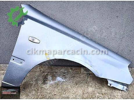 Hyundai Accent Sağ Ön Çamurluk çıkma parça