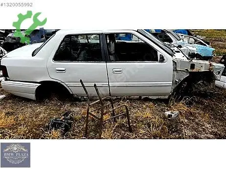 Hyundai Excel Sağ Ön Kapı çıkma parça