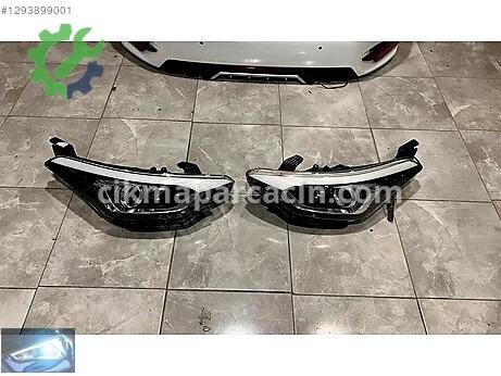 Hyundai i20 Sağ Ön Far çıkma parça