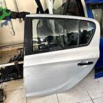 HYUNDAİ İ20 SOL ARKA KAPI ORJINAL ÇIKMA