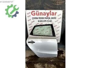 Hyundai i30 Orijinal Çıkma Kapı