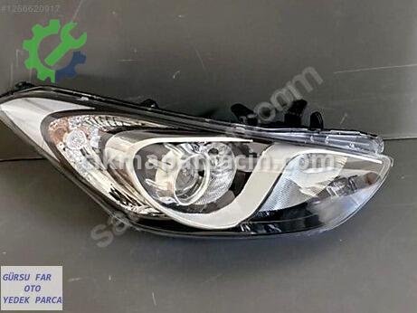 Hyundai i30 Sağ Ön Far çıkma parça