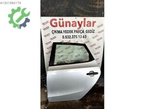 Hyundai i30 Orijinal Çıkma Kapı