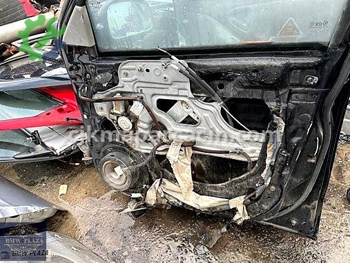 Hyundai Matrix Sağ Ön Kapı çıkma parça