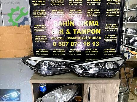Hyundai Tucson Sağ Ön Far çıkma parça