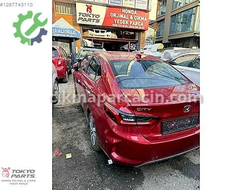 Honda City Arka Cam çıkma parça
