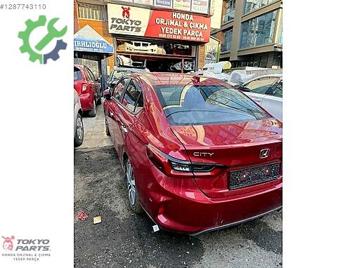 Honda City Arka Cam çıkma parça