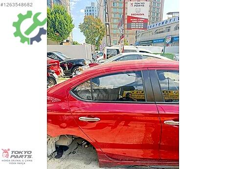 Honda City Sağ Arka Kapı çıkma parça