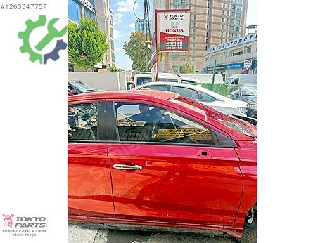 Honda City Sağ Ön Kapı çıkma parça