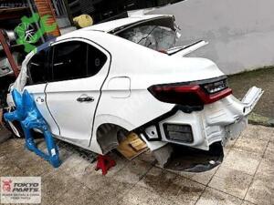 Honda city sol arka çamurluk orjinal çıkma