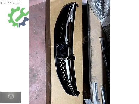 Honda Civic Ön Panjur çıkma parça