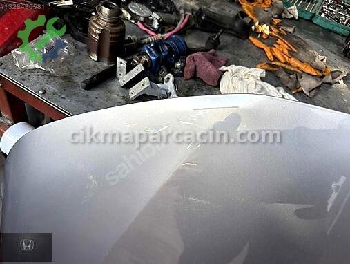 Honda Civic Kaput çıkma parça