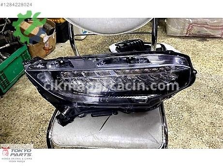 Honda Civic Sağ Ön Far çıkma parça