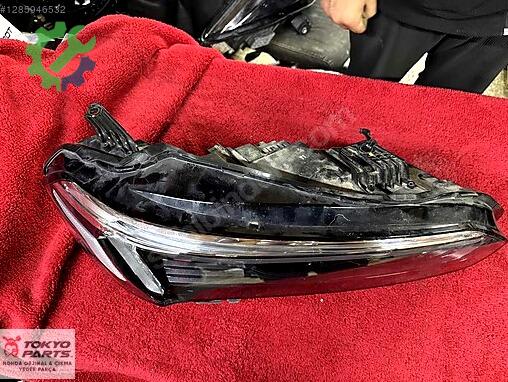 Honda Civic Sağ Ön Far çıkma parça