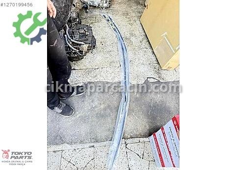 Honda Civic Tavan Çıtası çıkma parça