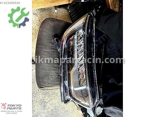 Honda CR-V Sağ Ön Far çıkma parça