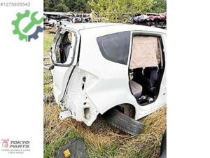 Honda jazz arka sag çamurluk