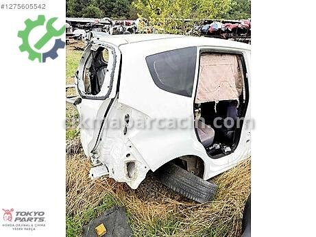 Honda Jazz Sağ Arka Çamurluk çıkma parça