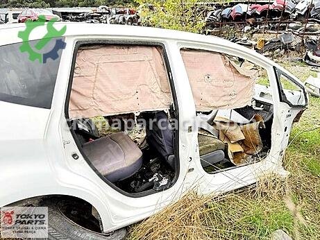 Honda Jazz Çamurluk çıkma parça