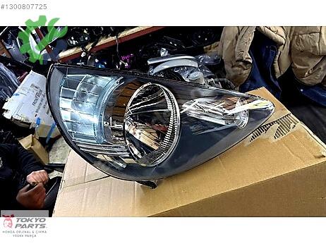 Honda Jazz Sağ Ön Far çıkma parça