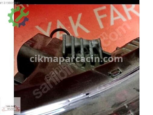 Hyundai i20 Sağ Ön Far çıkma parça