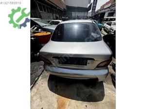 Hyundai accent yumurta kasa bagaj kapağı