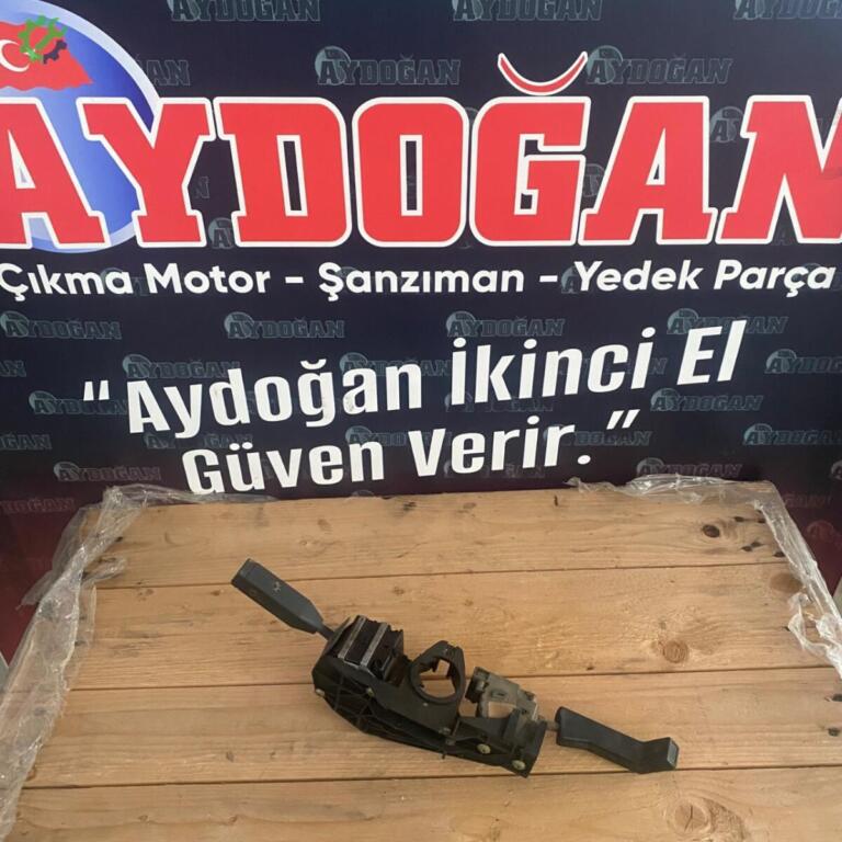 Renault R21 Sinyal Kolu çıkma parça