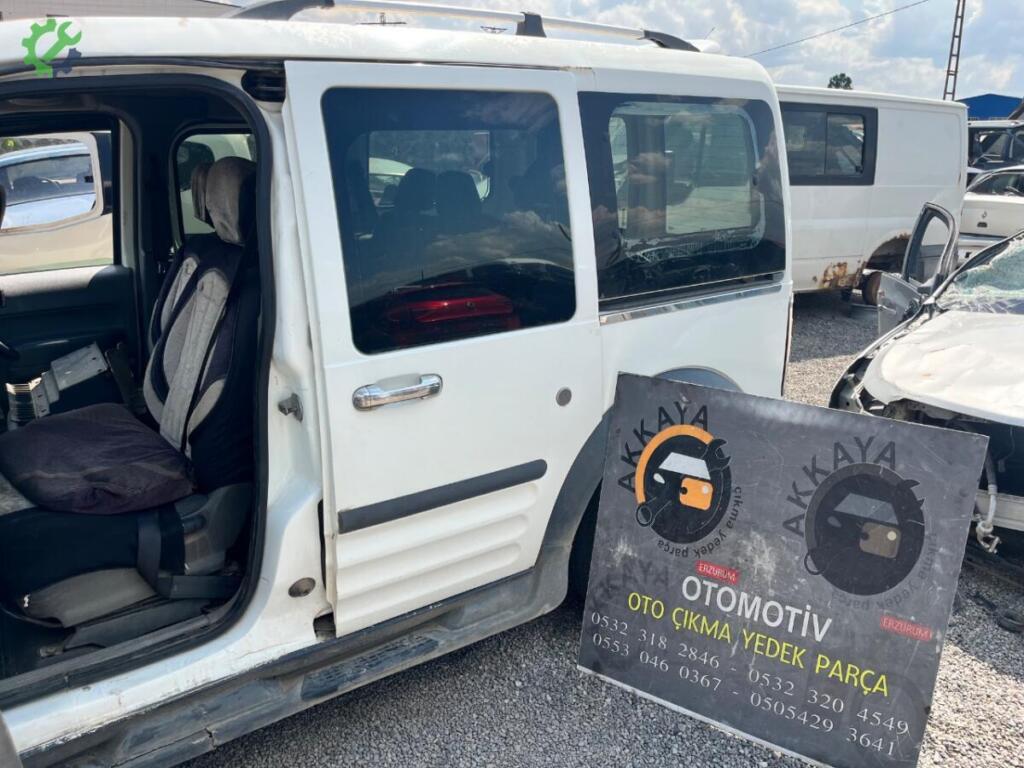 Ford Transit Connect Sol Sürgülü Kapı çıkma parça