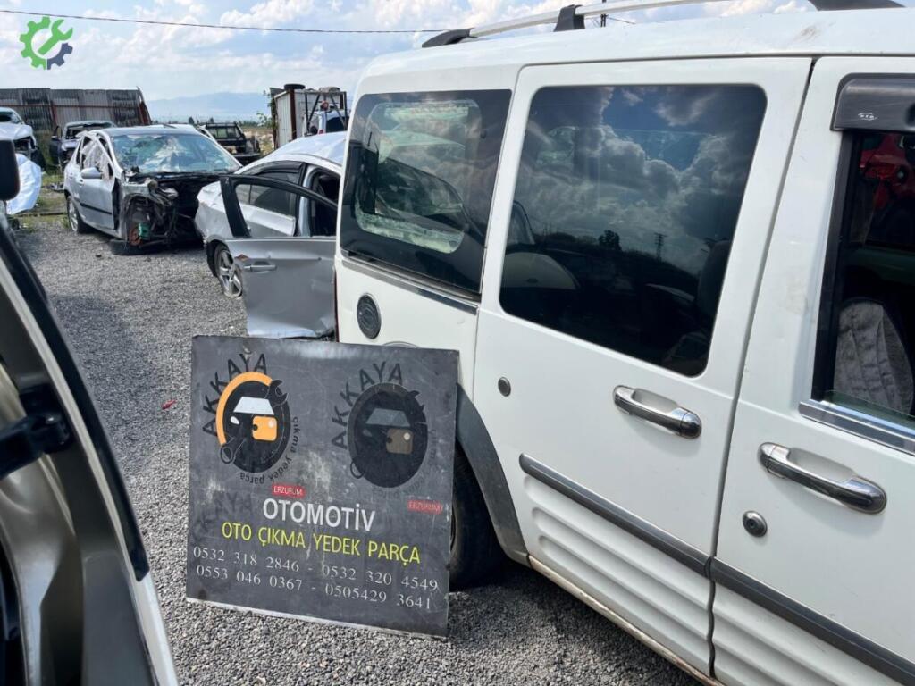 Ford Transit Connect Sağ Sürgülü Kapı çıkma parça
