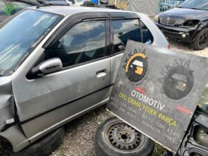 Peugeot 306 Sol ön Kapı Orjinal