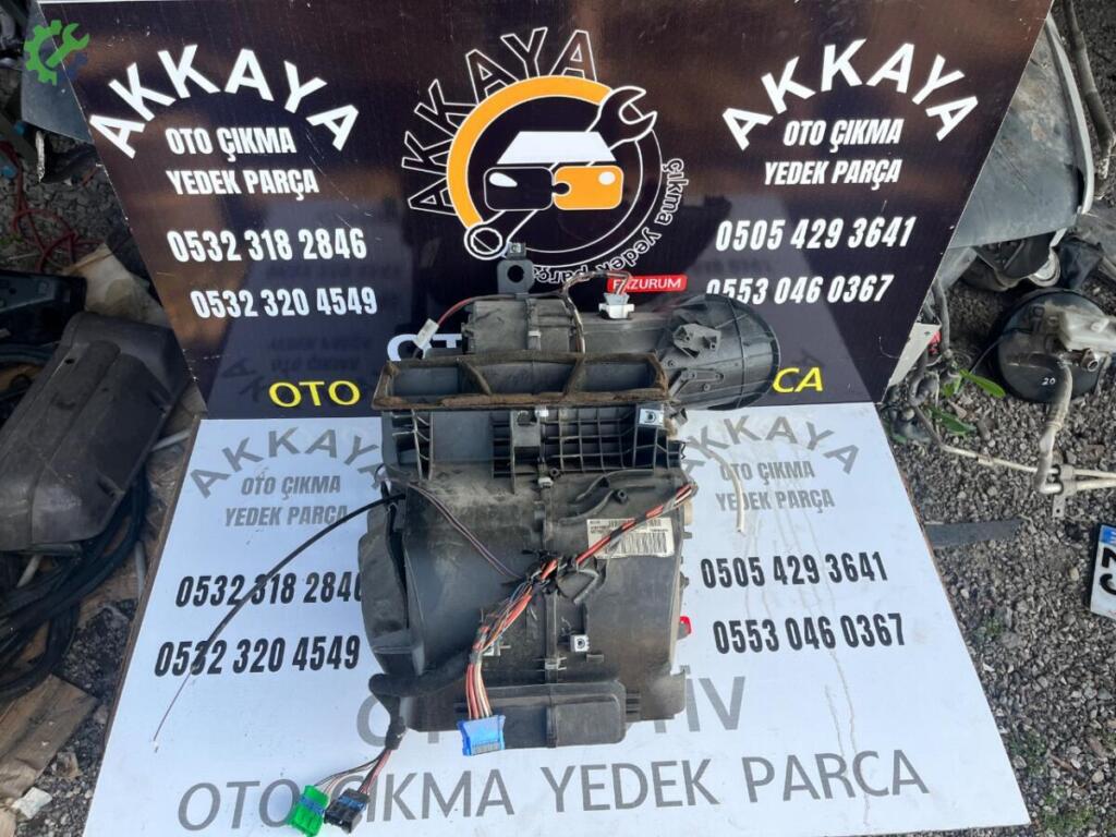 Peugeot 206 Kalorifer Kutusu 9673907380 çıkma parça