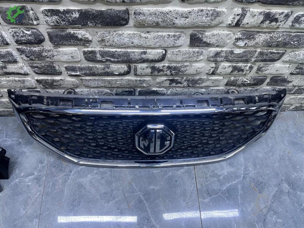 MG ZS Ön Panjur çıkma parça