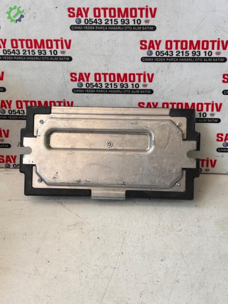 BMW 3 Serisi Body Kontrol Beyni 9204526-01 çıkma parça