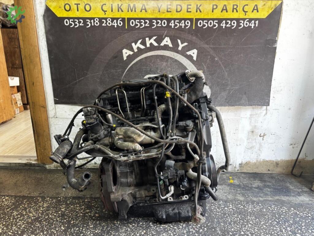 Peugeot 207 Motor Komple çıkma parça