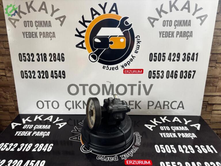 Renault R19 Direksiyon Pompası çıkma parça