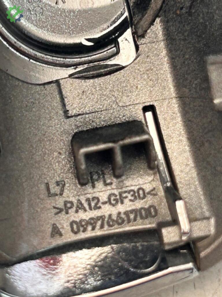 Mercedes-Benz GLA Dış Kapı Kolu A0997661700 çıkma parça