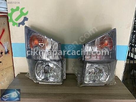 Isuzu Sağ Ön Far çıkma parça