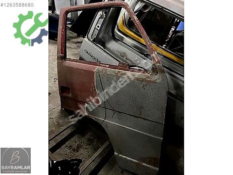Isuzu Sağ Kapı çıkma parça