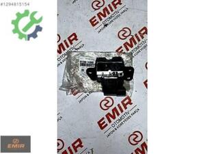 Hyundai ix35 Tampon Tutacağı 81230-1H300 Sıfır