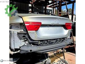 JAGUAR XE ARKA TAMPON DEMİRİ ORJİNAL ARAÇTAN SÖKME
