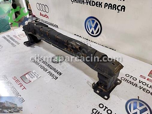Volkswagen Jetta Ön Tampon Demiri 5C6807584 çıkma parça