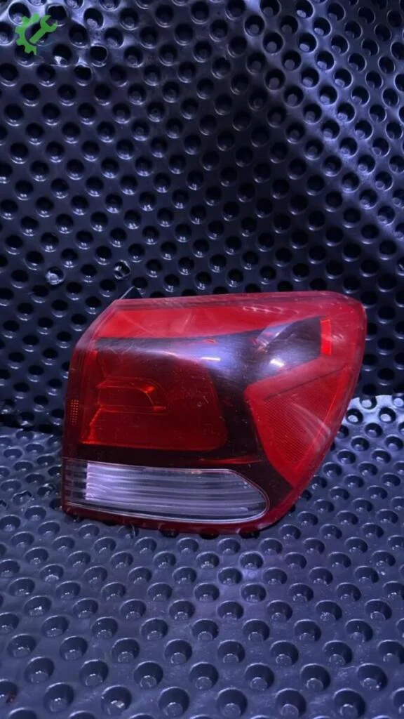 Kia Rio Sağ Stop çıkma parça