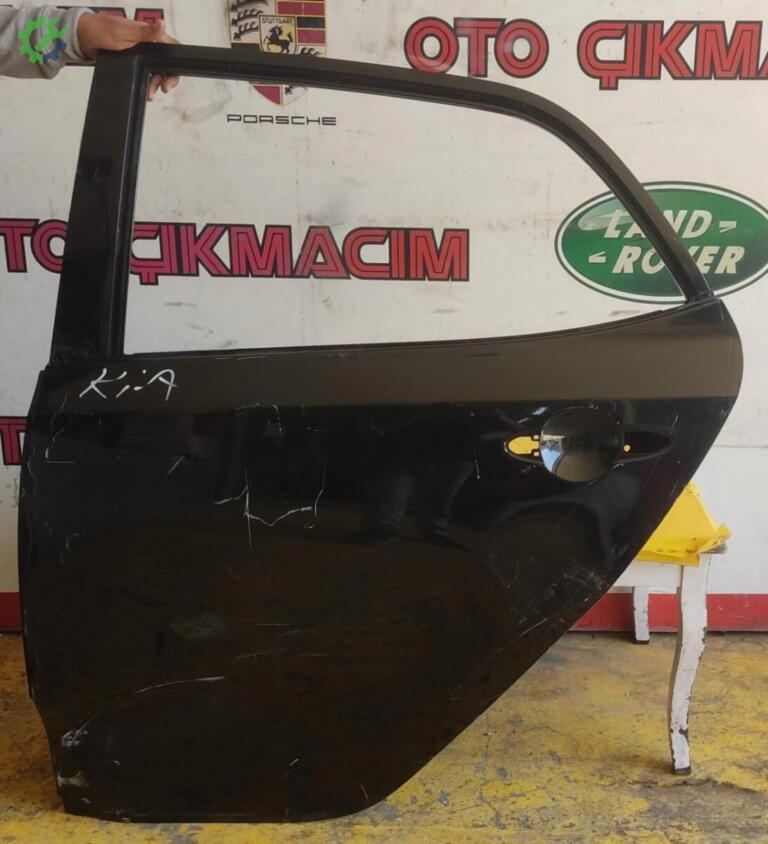Kia Rio Sol Arka Kapı çıkma parça