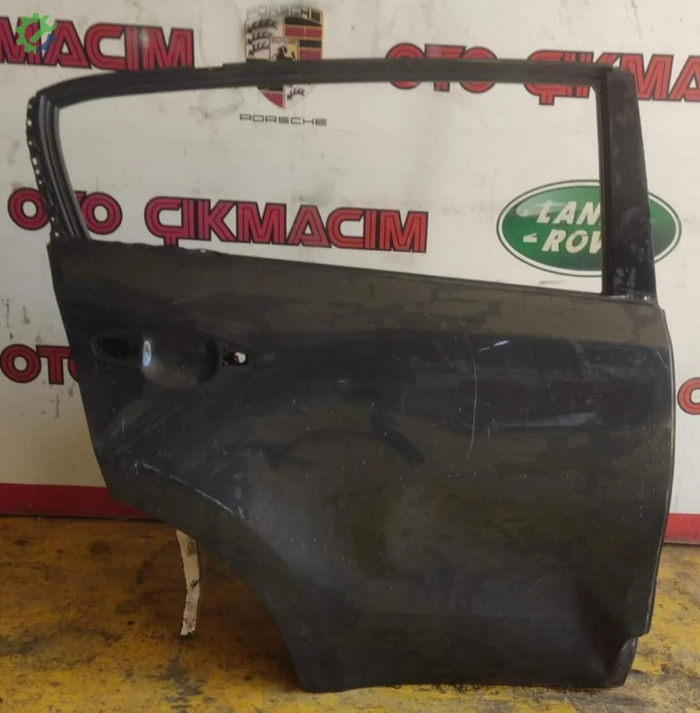 Kia Sportage Sağ Arka Kapı çıkma parça